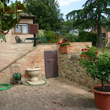Podere Piazza *